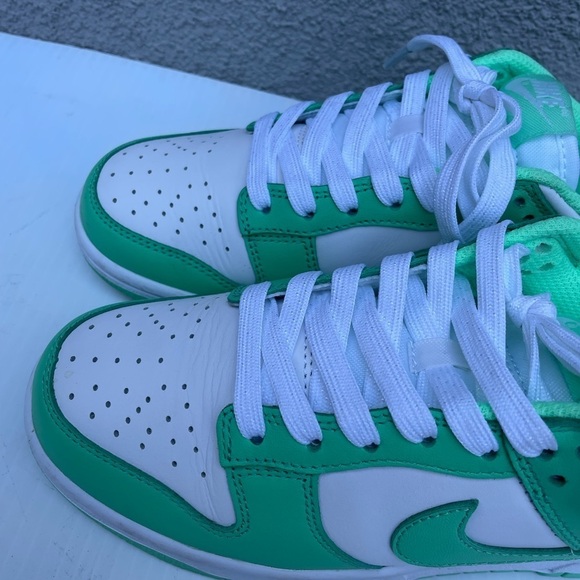 Nike Dunk Low In Green Glow/White Size US 5 EUR 37.5 - Picture 8 of 13